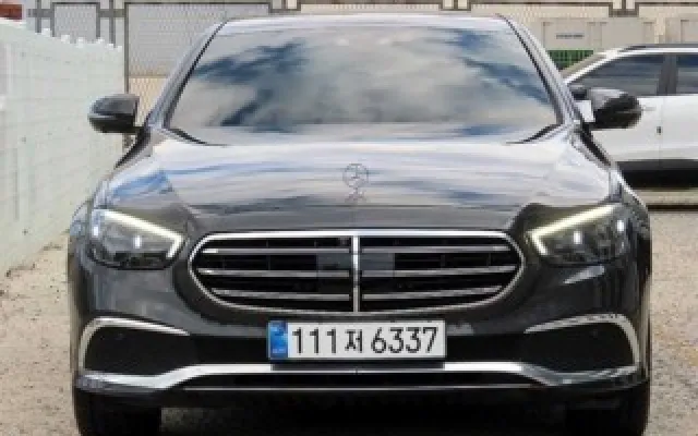 인천파산면책중고차 E-클래스 W213 E220d 4MATIC 익스클루시브 매물 사진 12 - 2022/01 85,180km