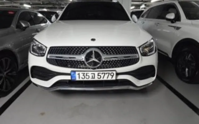 인천파산면책중고차 GLC클래스 X253 GLC 300 e 4MATIC 매물 사진 10 - 2022/04 24,824km